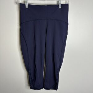 Women's Wunder Under Size‎ 6 Navy Blue Crop High Rise Leggings